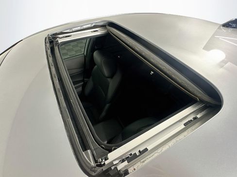 Used 2025 Honda Accord Sport image 25