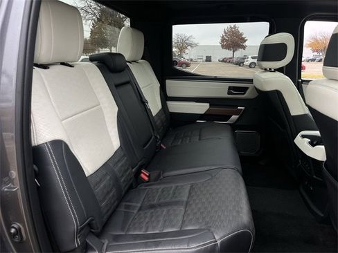 Used 2022 Toyota Tundra Capstone image 31
