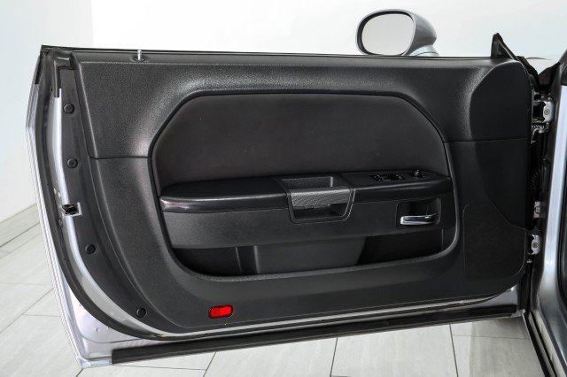 Used 2013 Dodge Challenger R/T RWD image 34