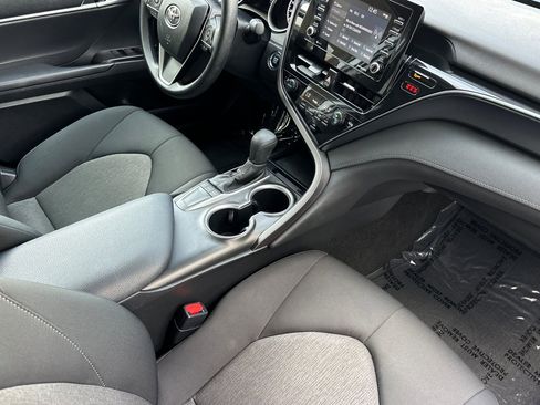 Used 2023 Toyota Camry LE w/ Convenience Package image 15