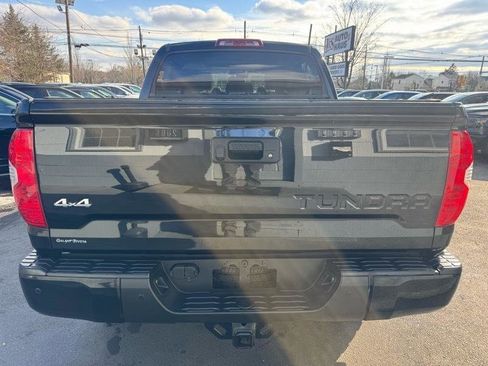 Used 2019 Toyota Tundra Limited w/ Limited Premium Package image 5