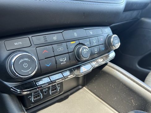 Used 2021 Dodge Durango GT AWD/4WD image 11
