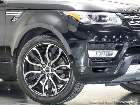 Used 2017 Land Rover Range Rover Sport HSE AWD/4WD image 3