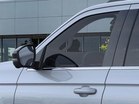 New 2025 Ford Expedition Max Platinum image 22