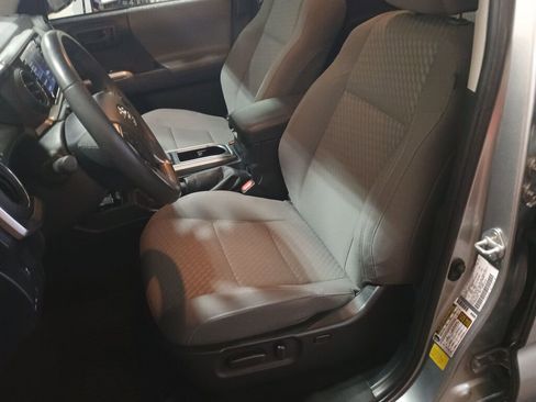 Used 2023 Toyota Tacoma SR5 image 5