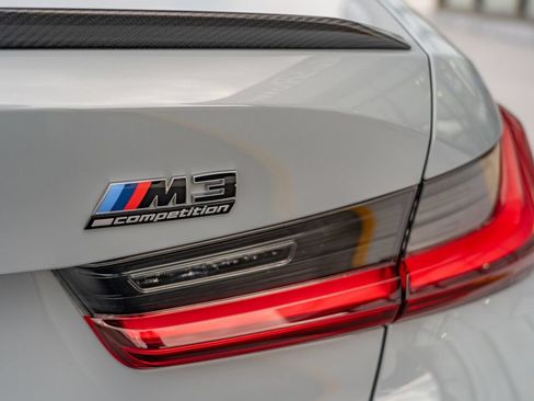 Used 2025 BMW M3 Competition w/ M Carbon Exterior Package AWD/4WD image 8