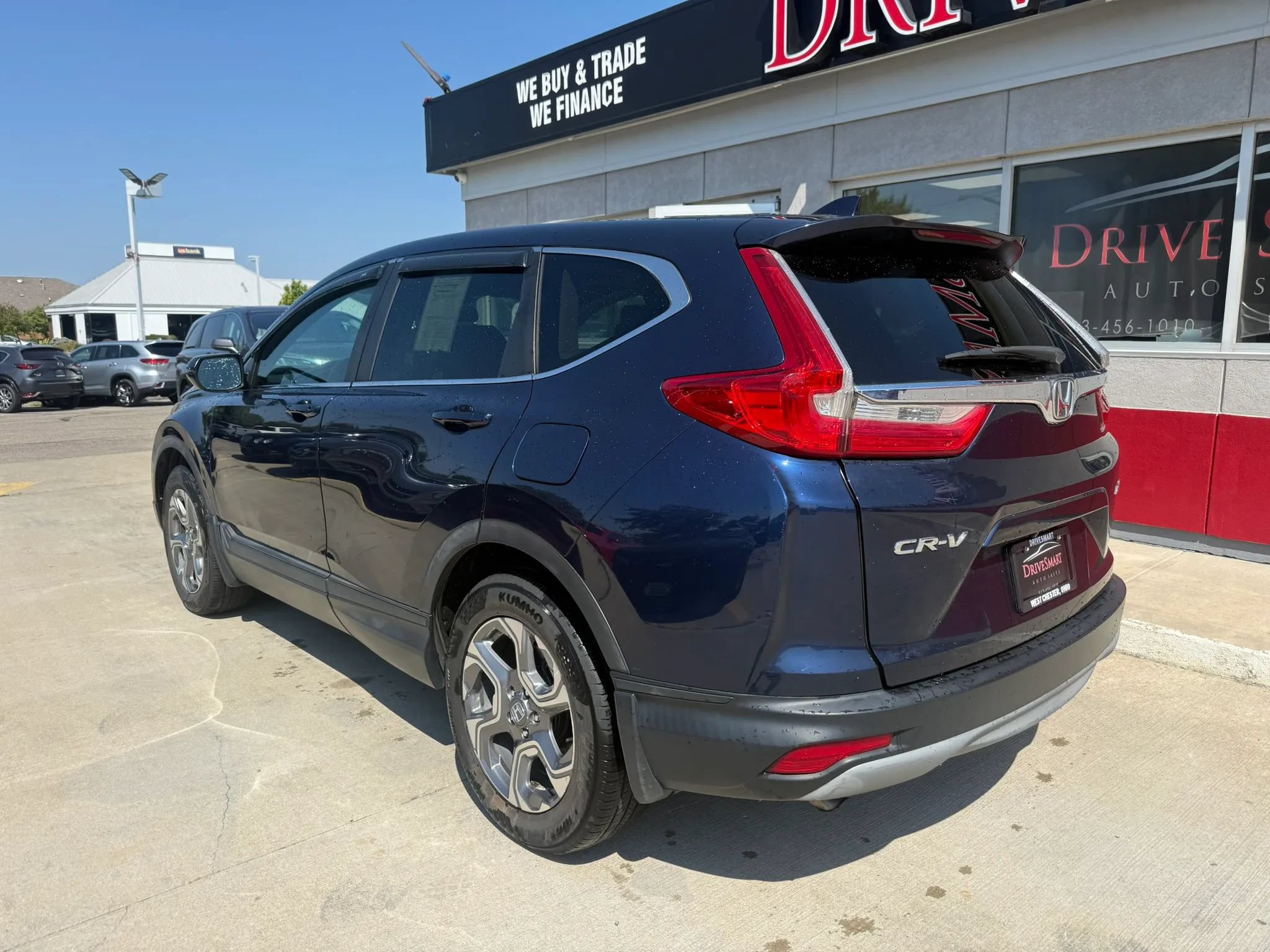 Used 2017 Honda CR-V EX-L image 4