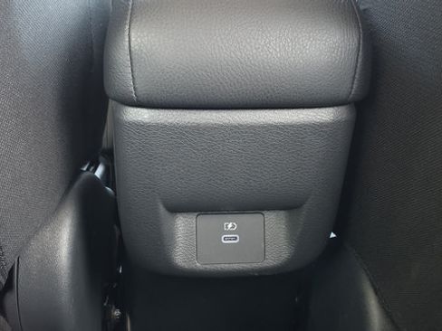 Used 2025 Nissan Versa SR w/ Trunk Package FWD image 12