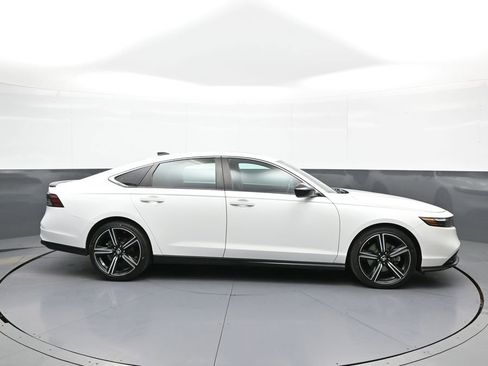 Certified 2023 Honda Accord Sport image 5