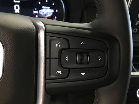 Used 2024 GMC Yukon SLT w/ SLT Luxury Package AWD/4WD image 20