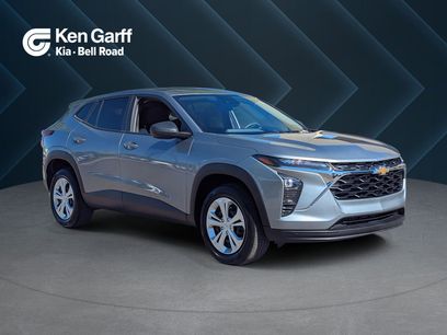 Used 2024 Chevrolet Trax LS