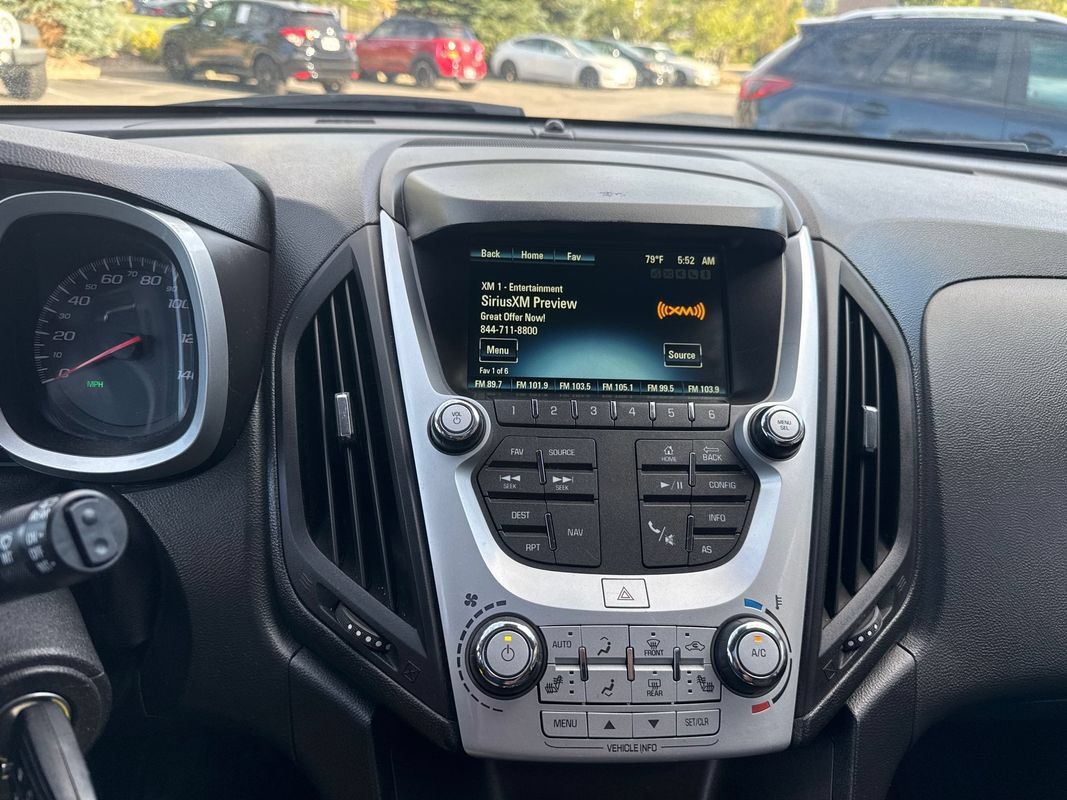 Used 2016 Chevrolet Equinox LT AWD/4WD image 29