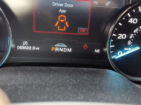 Used 2020 Ford F150 Platinum w/ Equipment Group 701A Luxury image 11