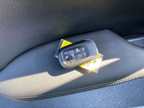 Used 2025 Honda Civic Sport Touring image 14