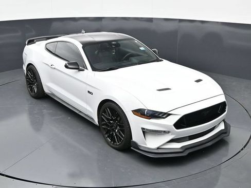 Used 2022 Ford Mustang GT Premium w/ Equipment Group 401A RWD image 30
