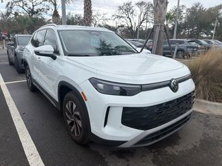 Used 2025 Volkswagen Tiguan S video 1