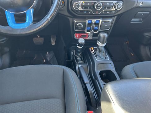 Used 2021 Jeep Wrangler Unlimited Rubicon 4xe w/ Cold Weather Group image 22