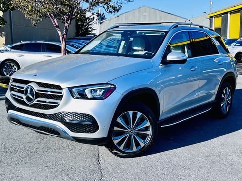 Used 2021 Mercedes-Benz GLE 350 4MATIC w/ 3rd Row Seat Package image 1