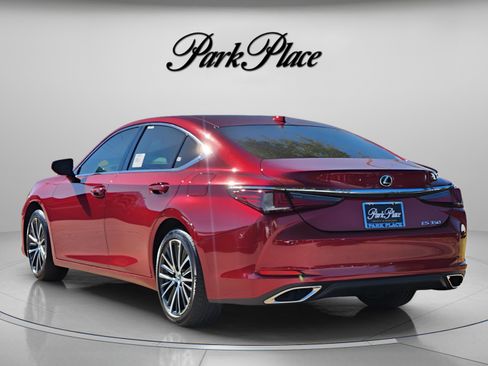 New 2025 Lexus ES 350 350 image 3
