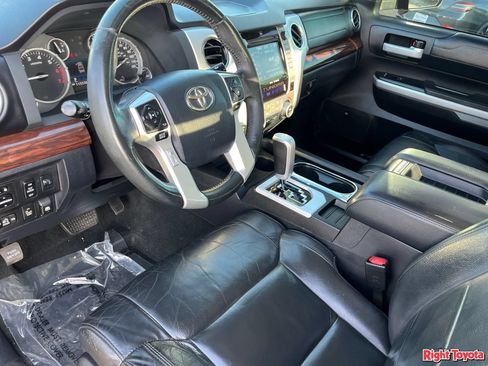 Used 2017 Toyota Tundra Limited w/ Limited Premium Package AWD/4WD image 19