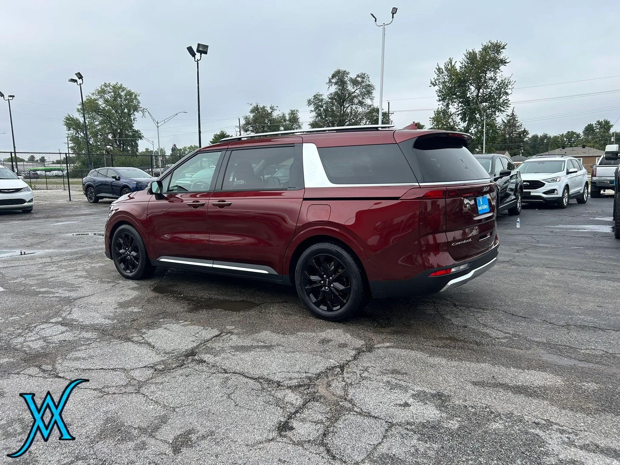 Used 2022 Kia Carnival SX FWD image 5