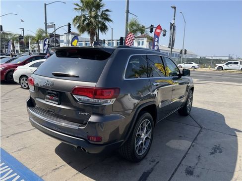 Used 2020 Jeep Grand Cherokee Limited w/ Luxury Group II RWD image 6