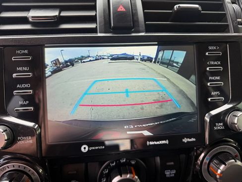 Used 2021 Toyota 4Runner TRD Off-Road Premium w/ Moonroof Package AWD/4WD image 42