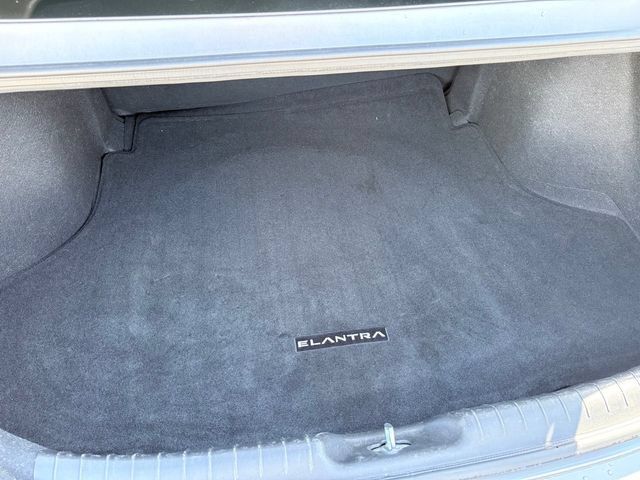 Used 2023 Hyundai Elantra SEL w/ Convenience Package FWD image 26