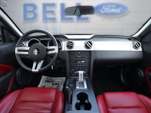 Used 2006 Ford Mustang GT Premium RWD image 21