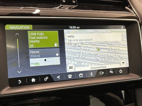 Used 2019 Jaguar F-PACE Premium image 21