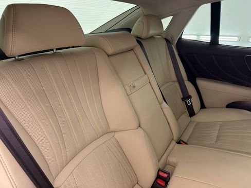 Used 2019 Lexus LS 500 w/ Interior Upgrade Package RWD image 29