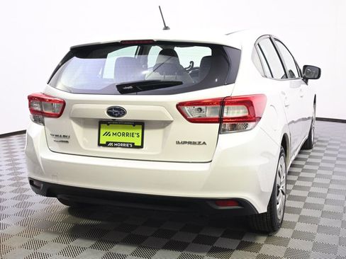 Used 2019 Subaru Impreza 2.0i image 3