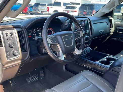 Used 2016 GMC Sierra 3500 Denali w/ Duramax Plus Package image 14
