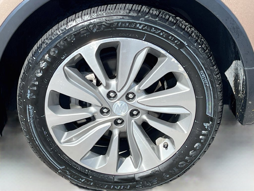 Used 2019 Buick Encore Preferred w/ Safety Package AWD/4WD image 28