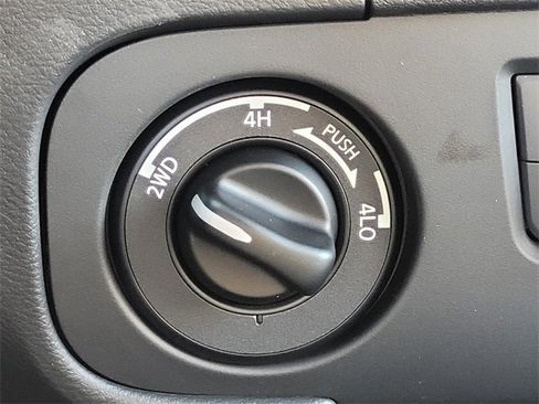 New 2026 Nissan Frontier PRO-4X w/ Pro Premium Package image 16