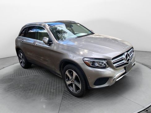 Certified 2019 Mercedes-Benz GLC 300 4MATIC image 1