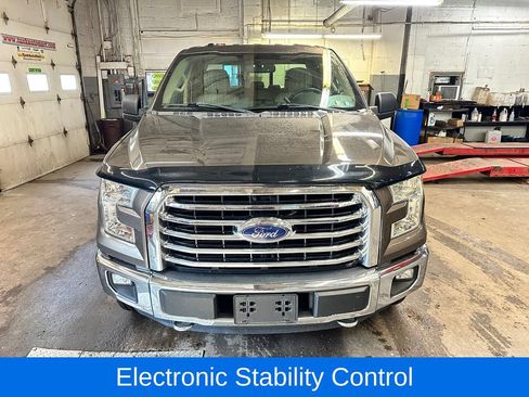 Used 2016 Ford F150 XLT w/ Equipment Group 302A Luxury AWD/4WD image 5