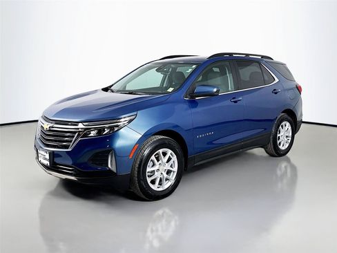 Used 2024 Chevrolet Equinox LT AWD/4WD image 5