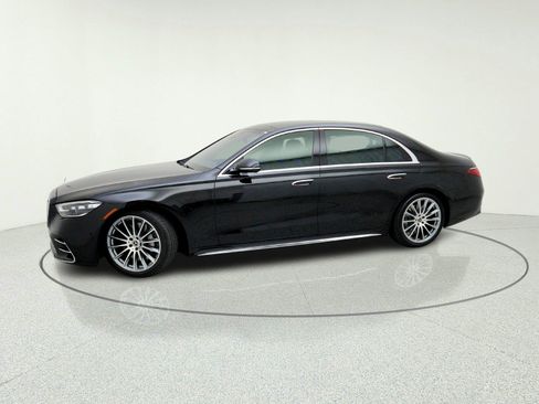 Certified 2023 Mercedes-Benz S 580 4MATIC Sedan image 15