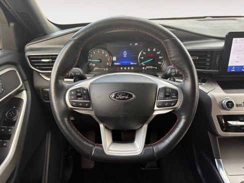 Used 2022 Ford Explorer Timberline AWD/4WD image 9
