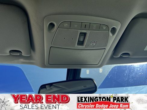 Used 2017 Nissan Maxima Platinum w/ Medallion Package image 26