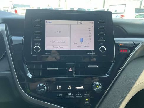 Used 2021 Toyota Camry SE FWD image 27