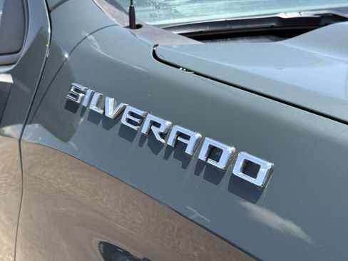 Used 2025 Chevrolet Silverado 1500 LT AWD/4WD image 15
