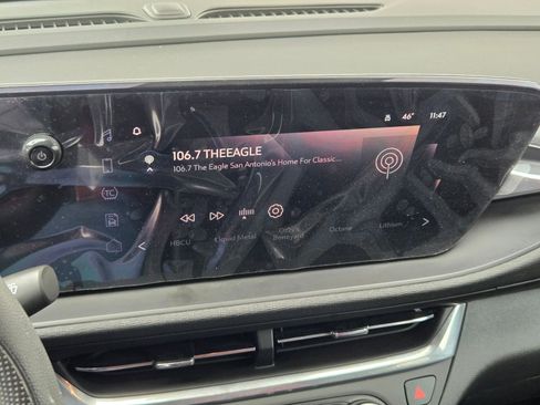 Certified 2024 Buick Envista Preferred w/ Convenience II Package image 17