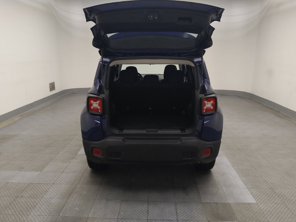 Used 2020 Jeep Renegade Sport AWD/4WD image 29