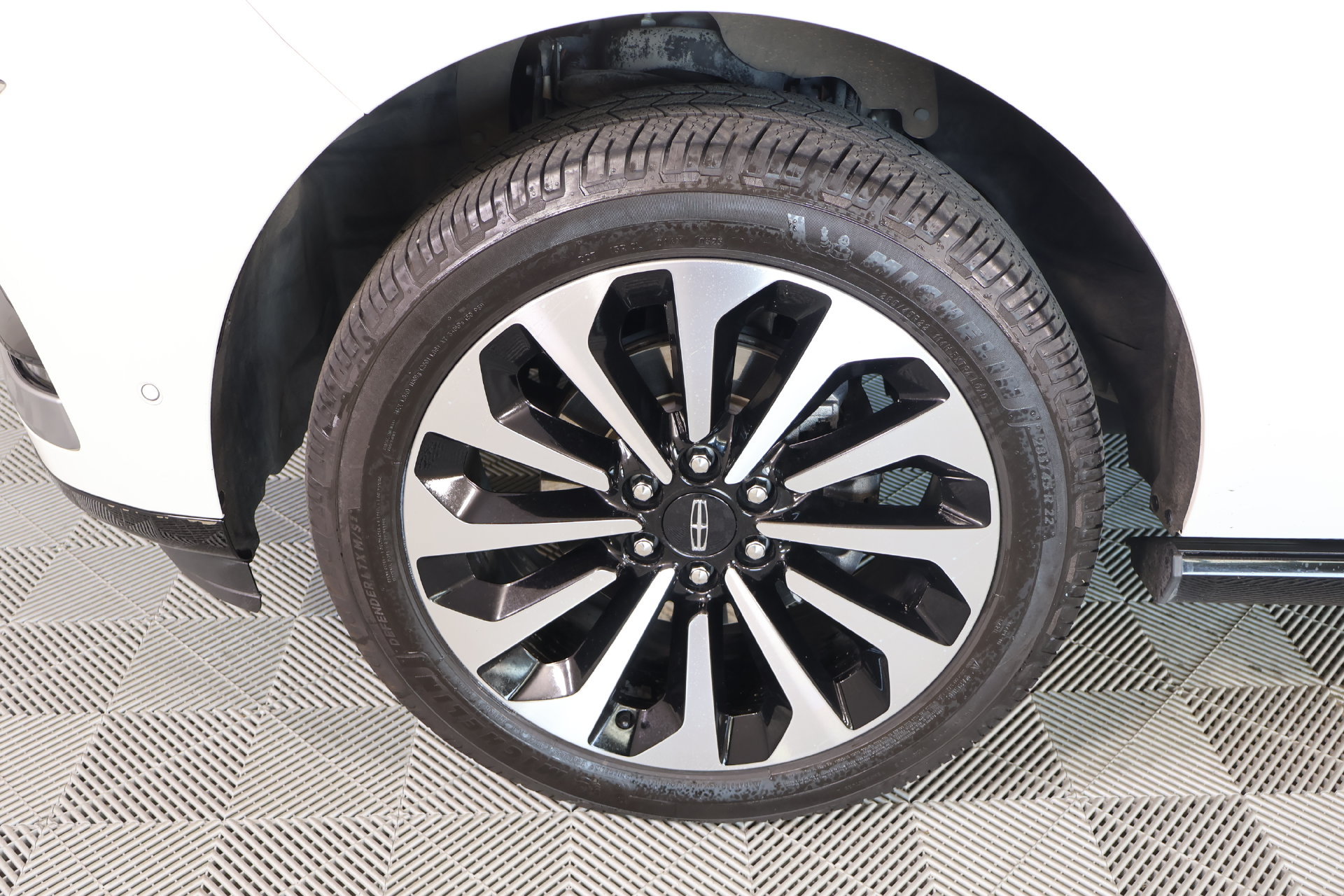 Used 2023 Lincoln Navigator Reserve AWD/4WD image 19