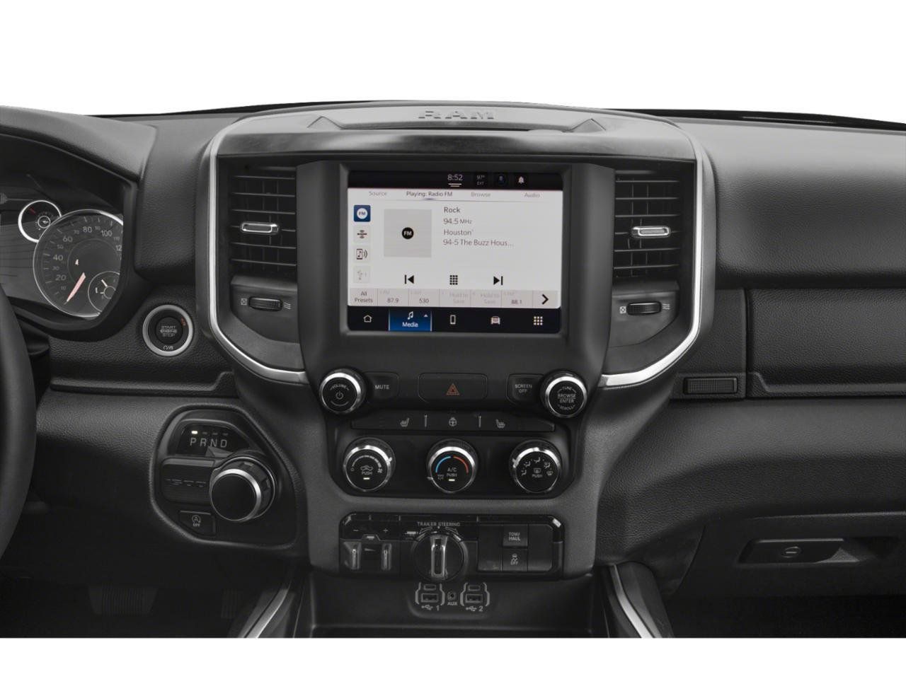 Used 2024 RAM 1500 Laramie AWD/4WD image 5