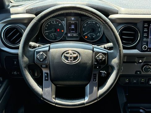 Used 2023 Toyota Tacoma TRD Sport w/ Technology Package RWD image 11