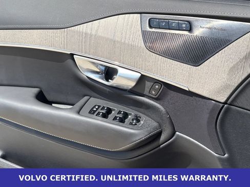 Certified 2024 Volvo XC90 B6 Ultimate w/ Lounge Package AWD/4WD image 27