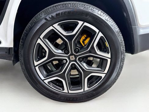 Used 2023 Rivian R1S Adventure Quad AWD/4WD image 33